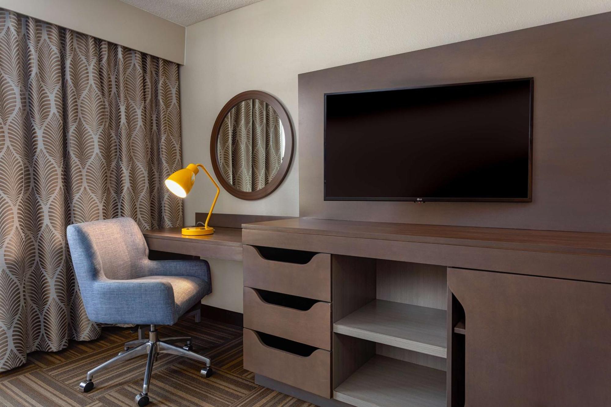 Hampton Inn Bristol Extérieur photo