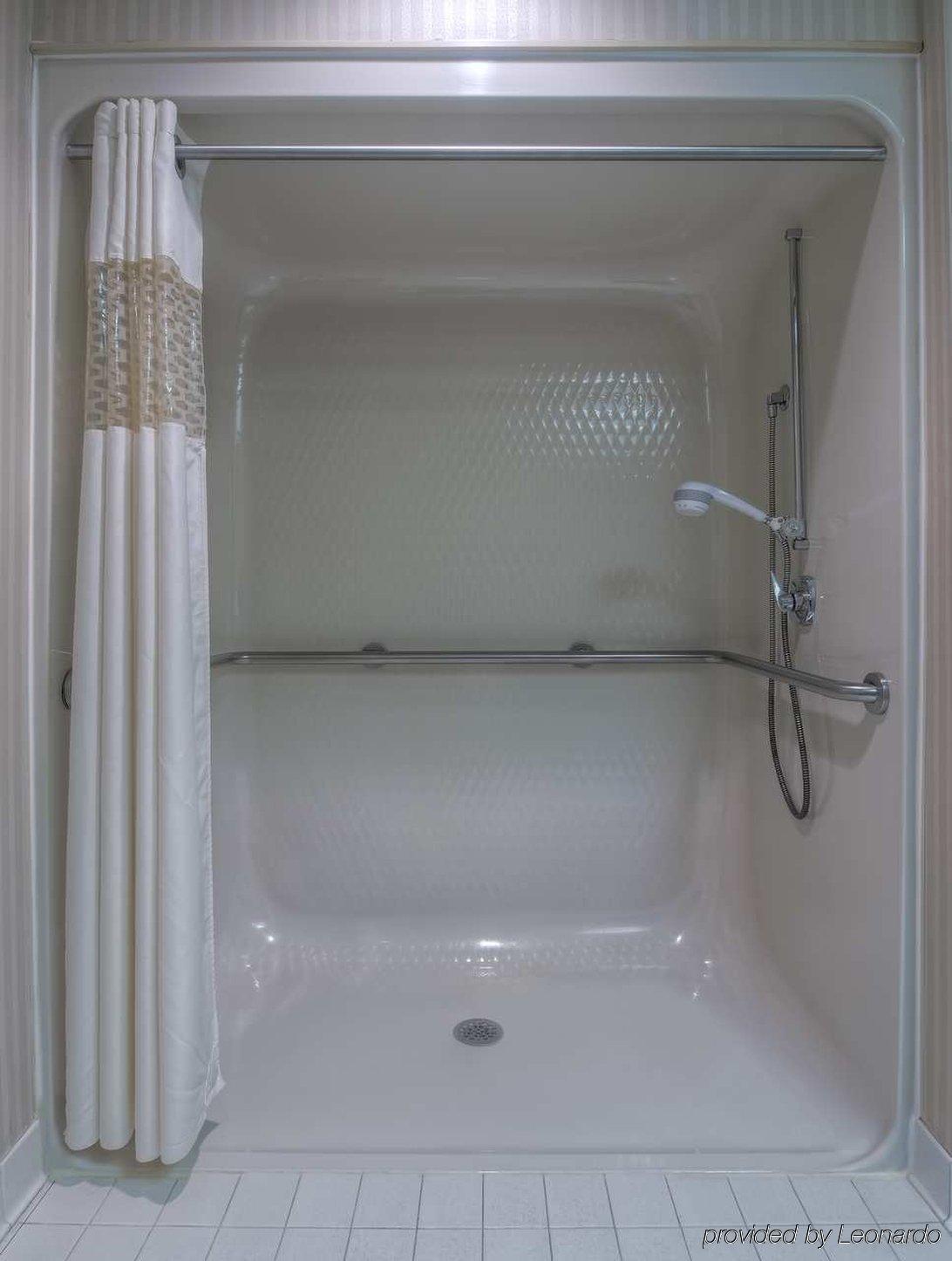 Hampton Inn Bristol Chambre photo